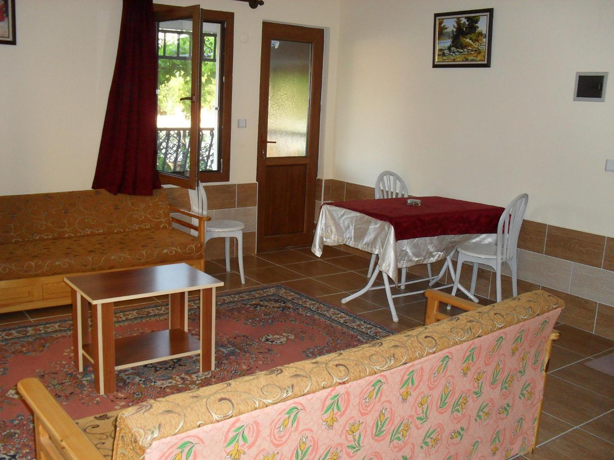 داليان Villa Ozalp Apartments المظهر الخارجي الصورة