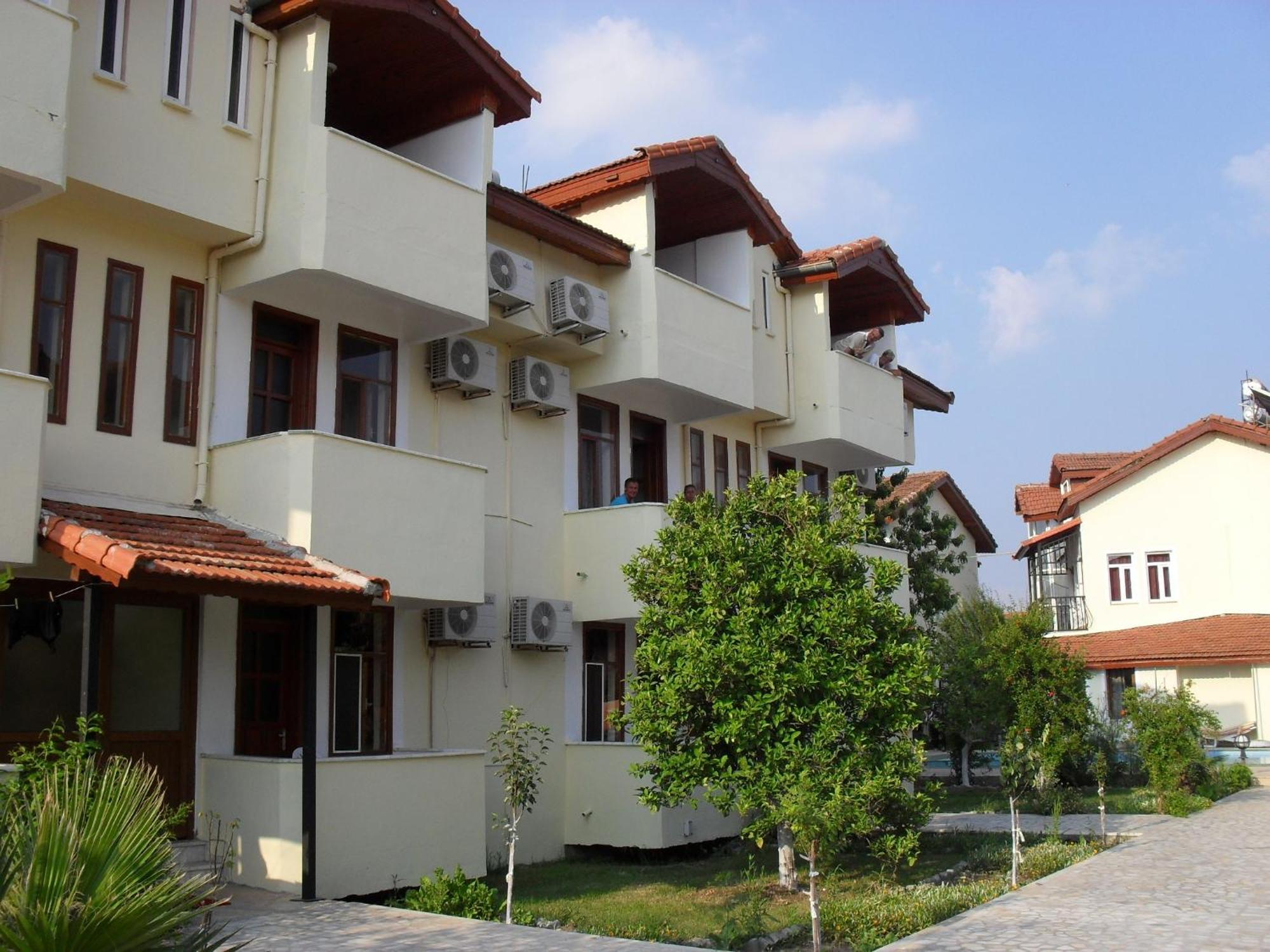 داليان Villa Ozalp Apartments المظهر الخارجي الصورة