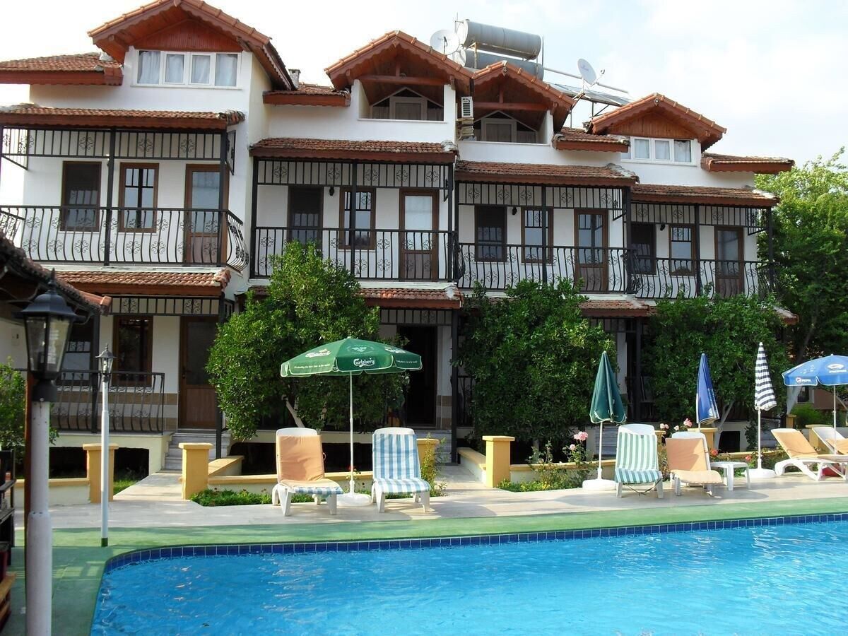 داليان Villa Ozalp Apartments المظهر الخارجي الصورة